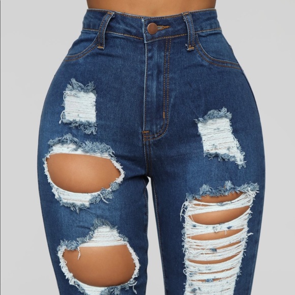 Fashion Nova Pants - BERMUDA SHORTS || NWT